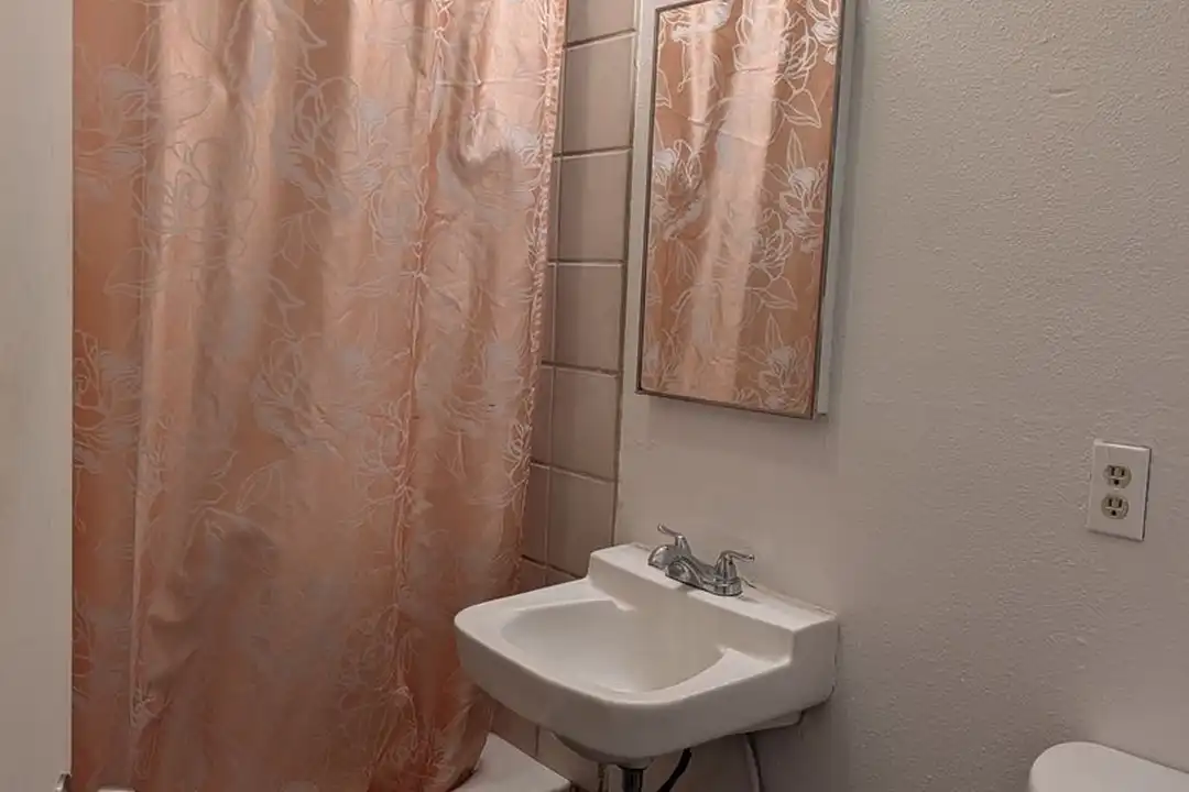 1226 Goff Blvd SW unit F - View 6
