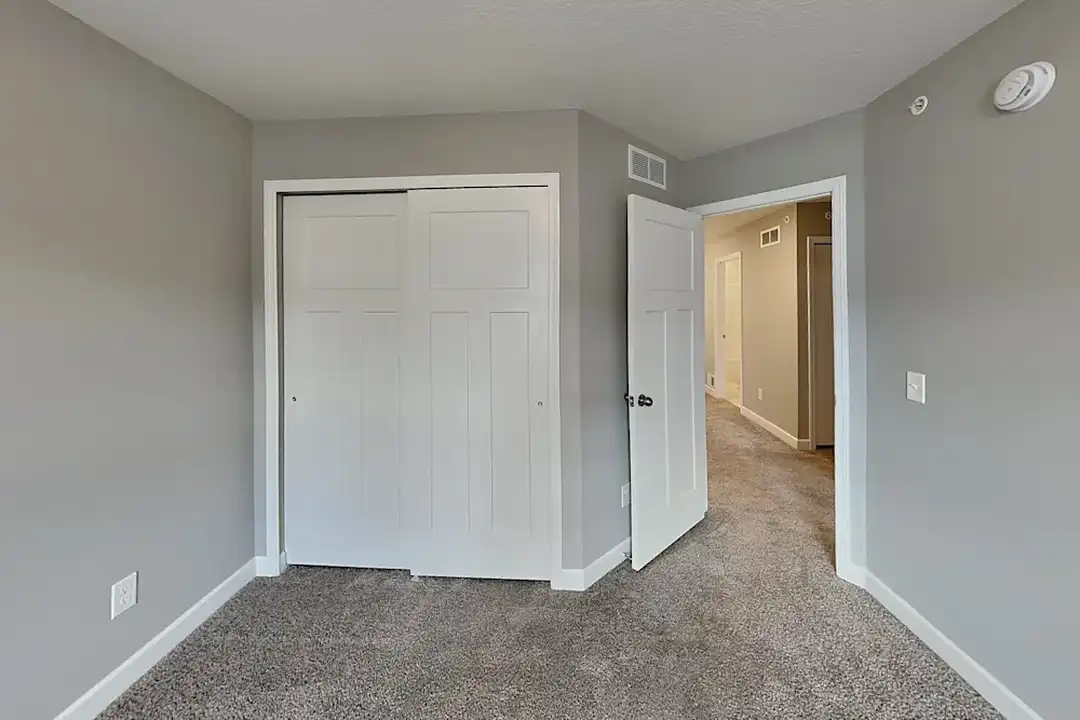 1211 Upper 142nd St E - View 5