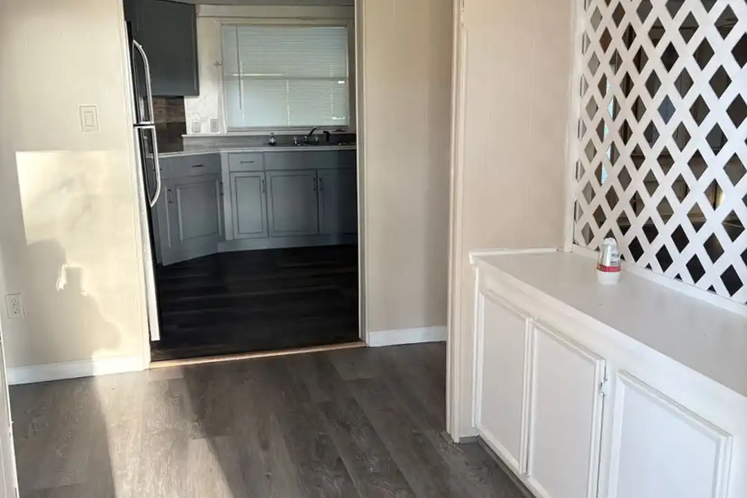 14490 SE 80th Ave - View 2