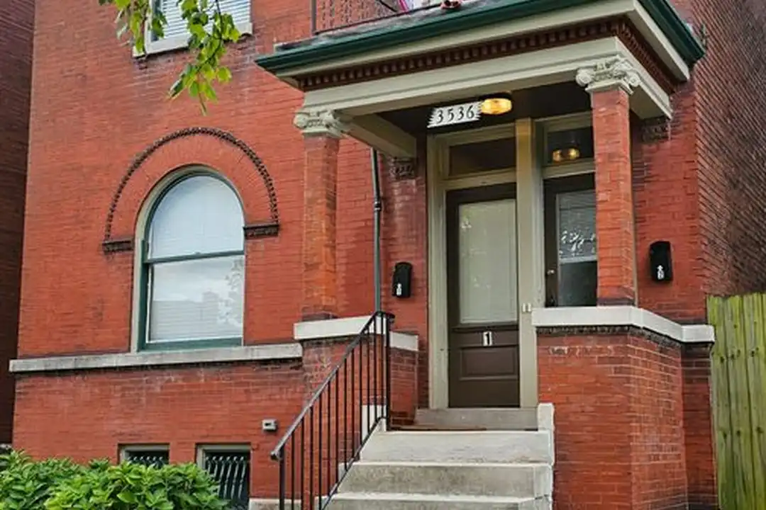 3536 Humphrey St unit 3536-2F Humphrey – photo 1