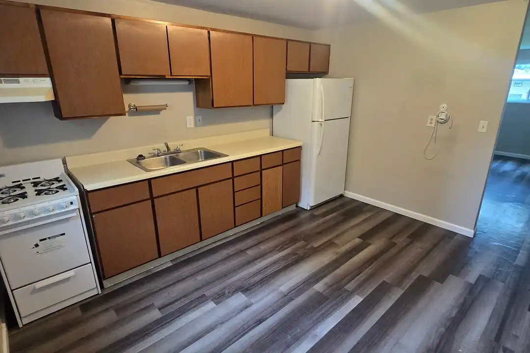 6533 Conway Dr unit 6537 – photo 1 of 7