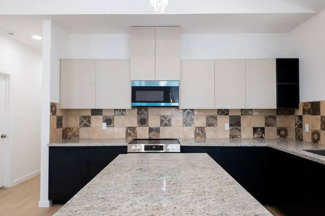 612 Moar Dr unit 1 - View 3