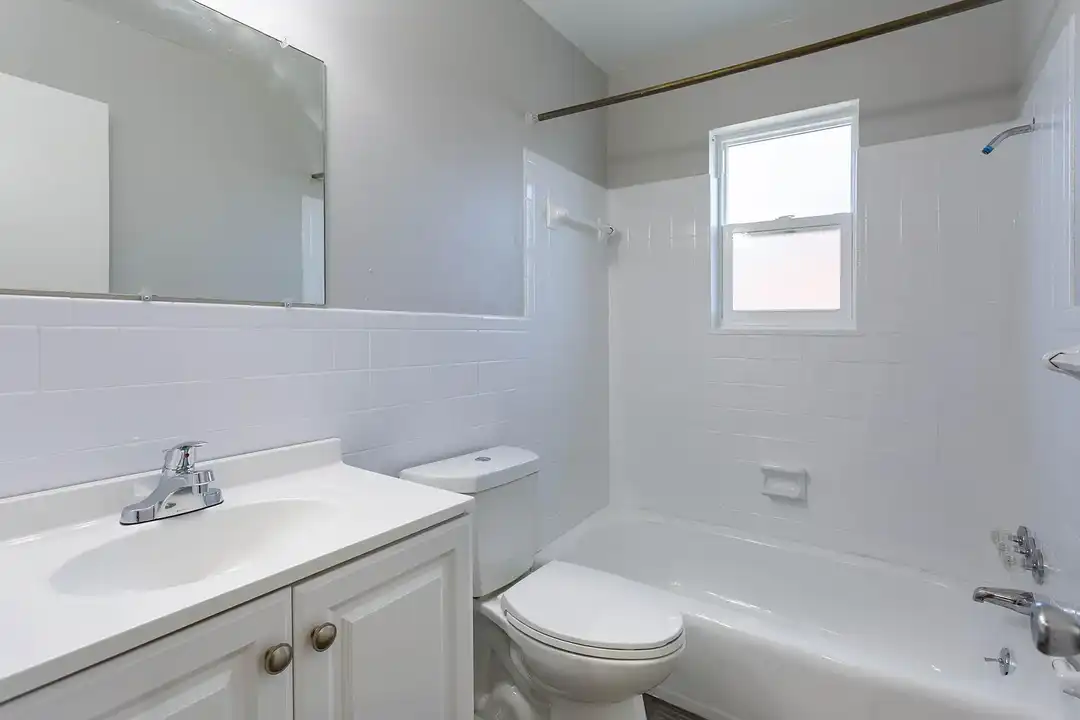 The Heights Apartments – photo 1 of 29