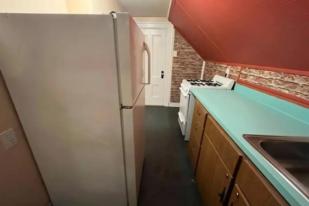 38 Tuttle St unit 2 – photo 1