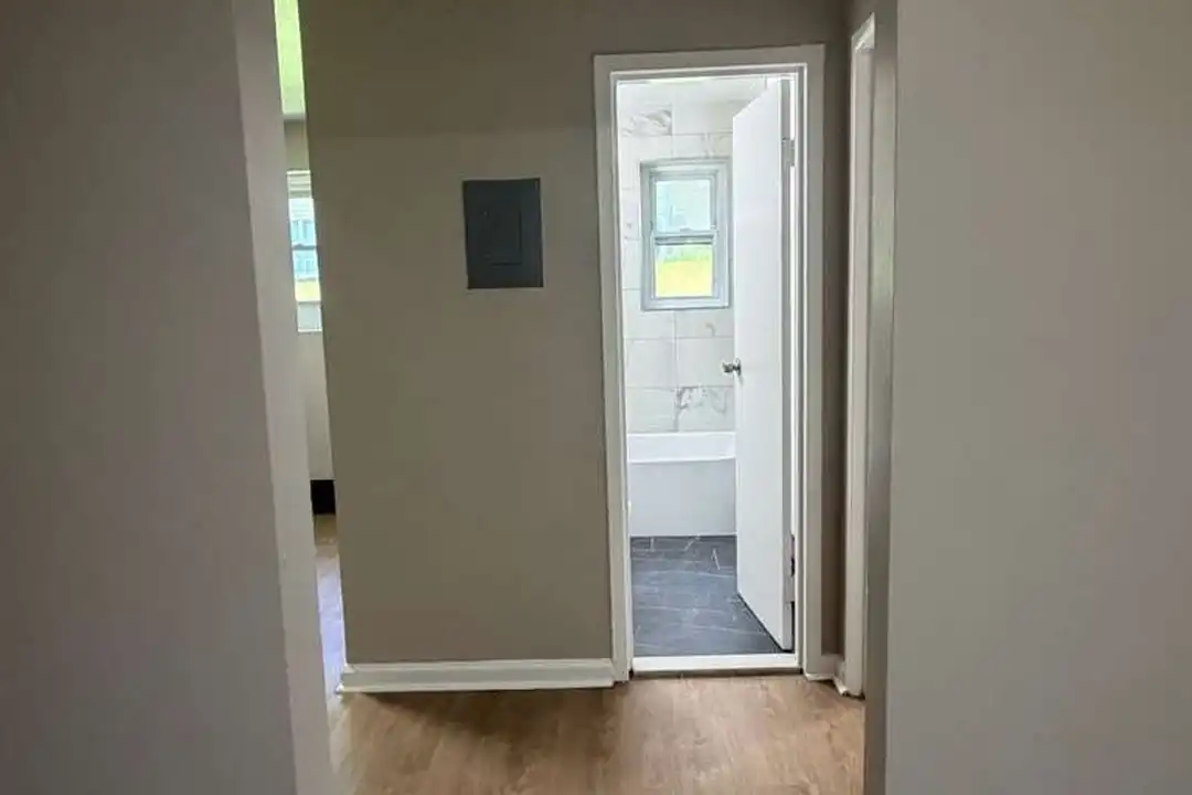 473 Park Ave unit A7 - View 2