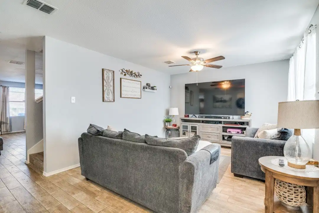 2829 Kerrville Dr - View 5
