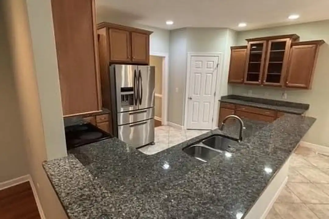 1150 Linden Rd - View 6
