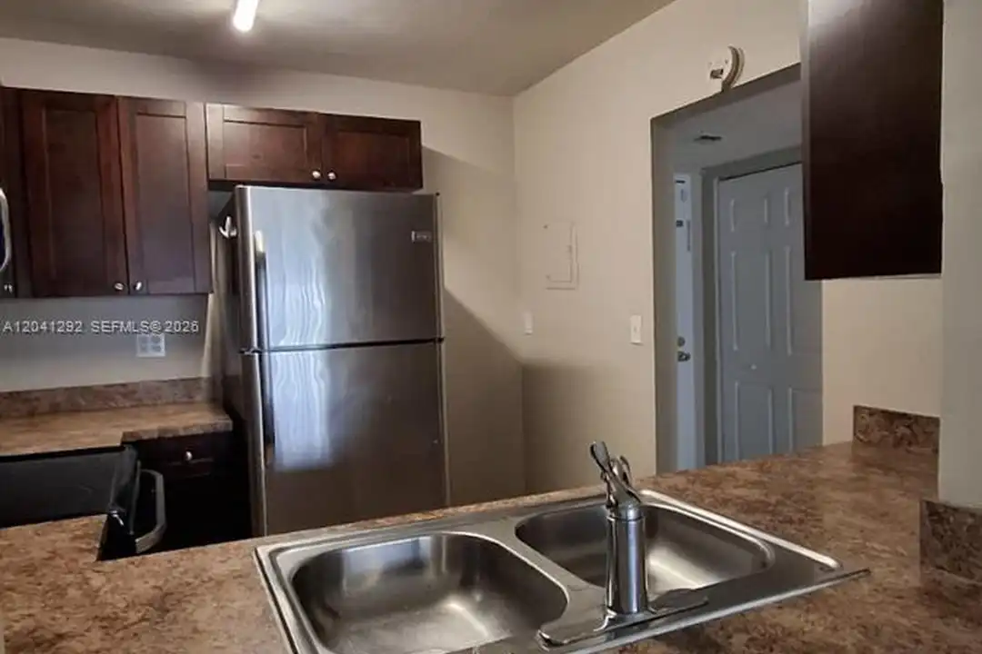 496 NW 165th St unit D612 - View 6