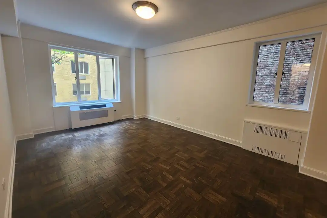 40 Central Park S #5F – pohled 2