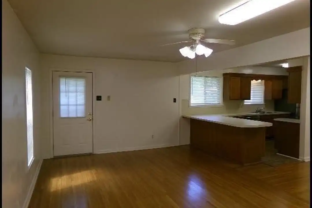 11423 Birchwood Dr - View 4