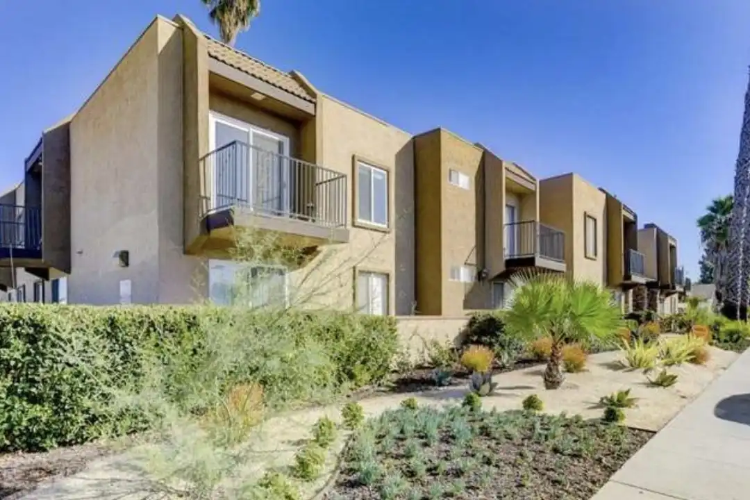 Apartment in El Cajon - View 4