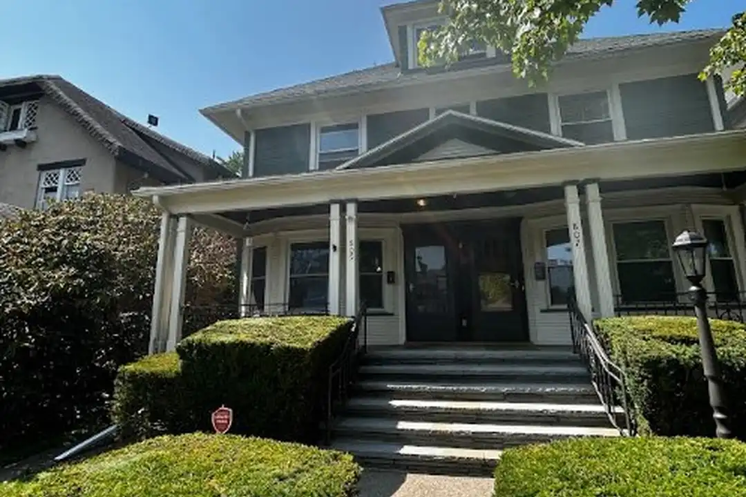 805-807 N Irving Ave unit 805 – photo 1