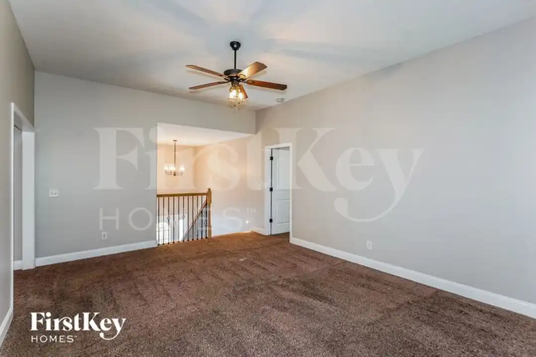 1883 Red Fox Trail - View 2