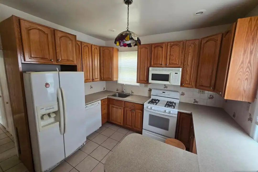 108 S 16th St unit 2 – photo 1