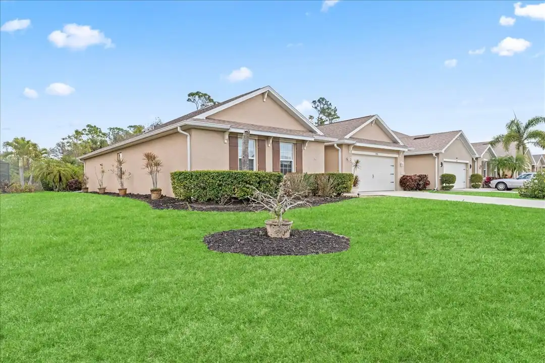 7836 Mikasa Dr - View 4