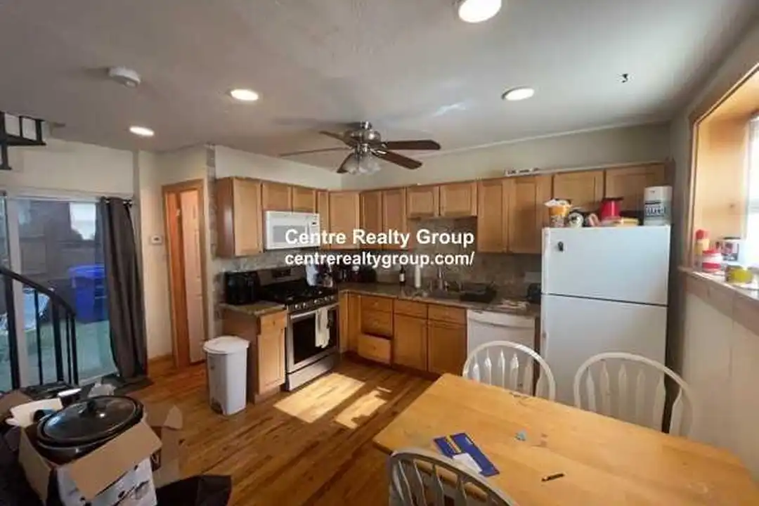 116 Old Harbor St - View 2