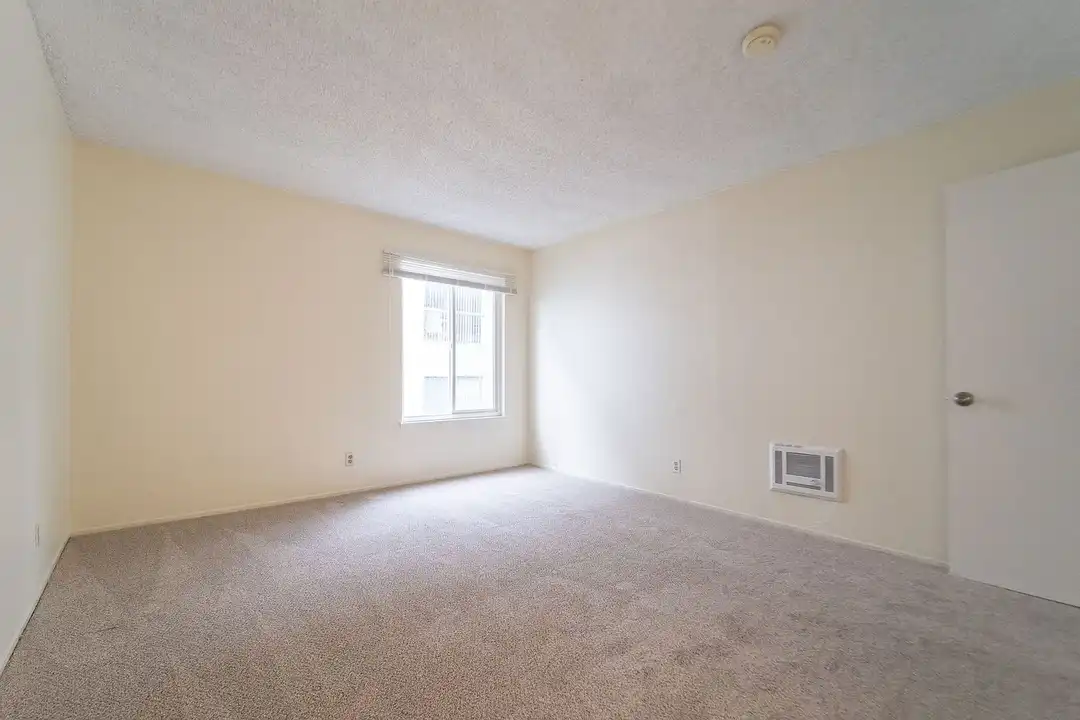 Euclid Apartments - View 5
