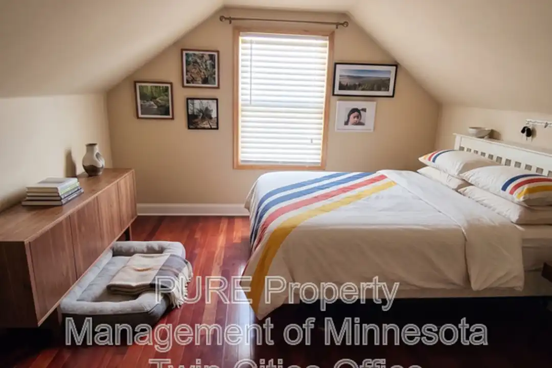4421 30th Ave S - View 4