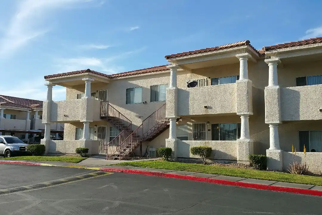 Somerset Commons – photo 1