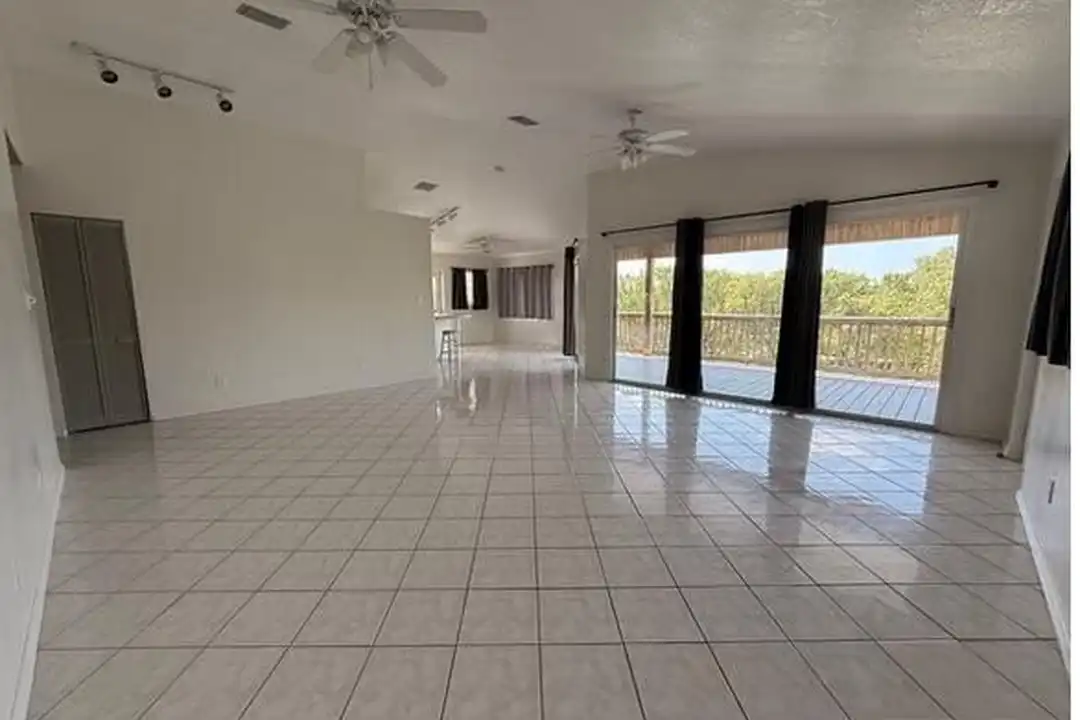 24840 Park Dr - View 5