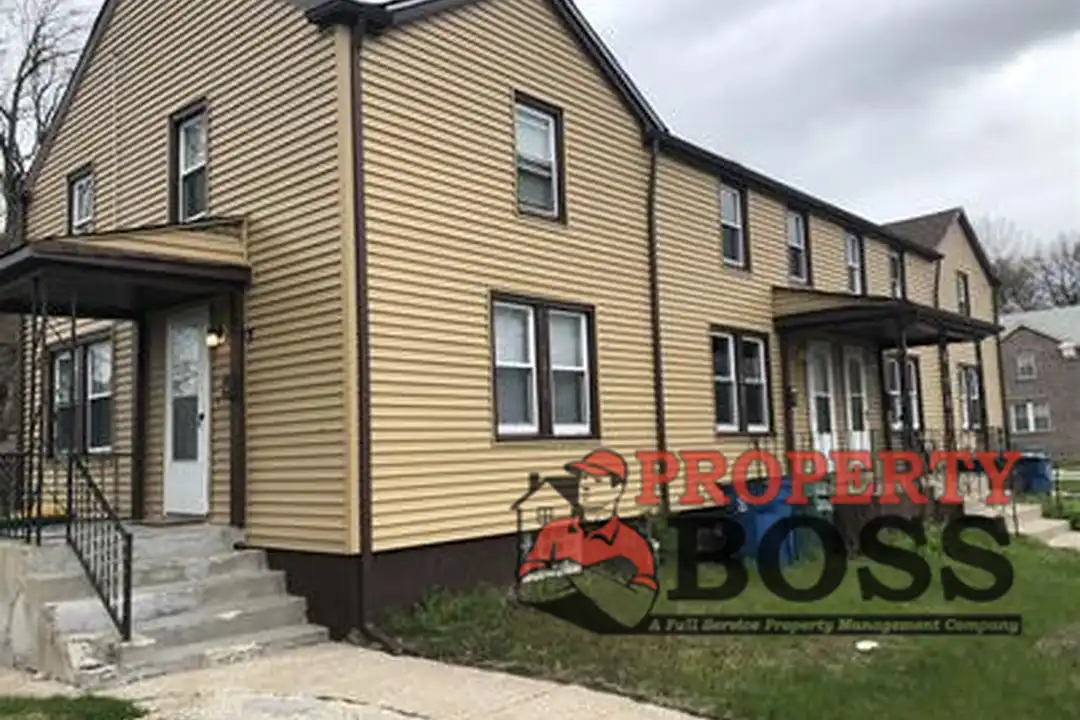 1223 Lyons St unit 1 – photo 1 of 8
