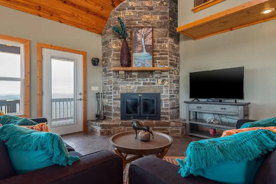 Apartment in Jasper - View 4