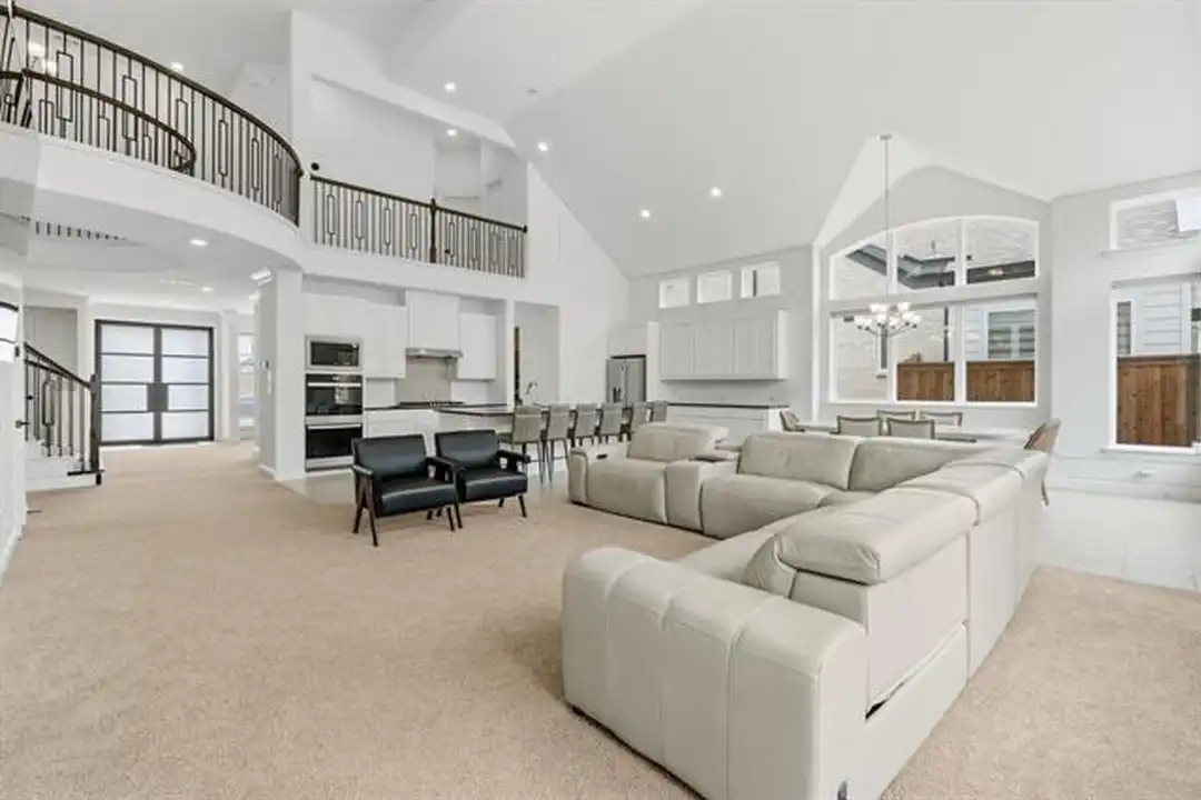 2704 Warm Spgs Ln - View 3