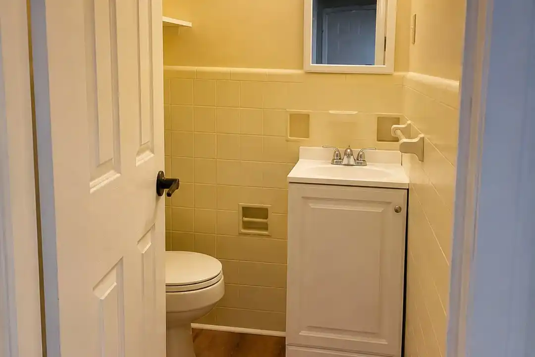 238 1/2 N 11th St unit 3 – photo 1