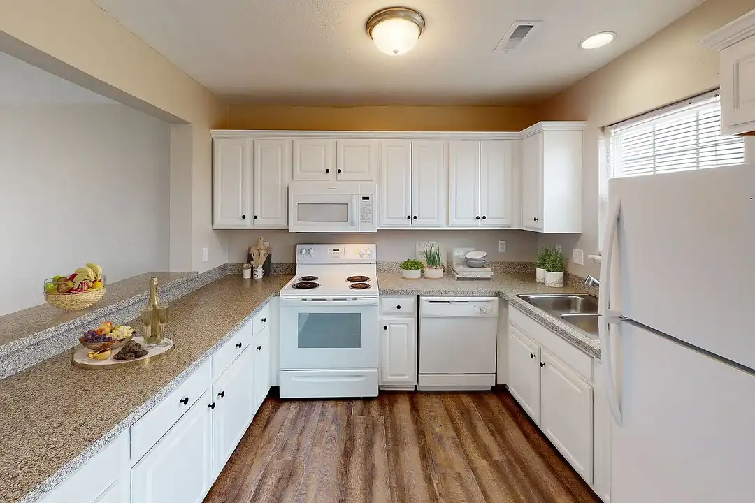 Owens Lake Commons Apartments & Townhomes – photo 1 of 61