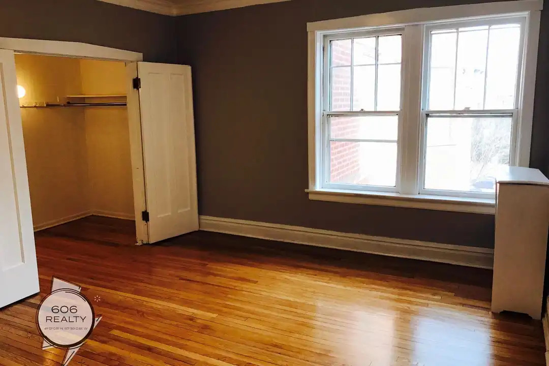 3932 N Keeler Ave unit 3932-1B - View 5