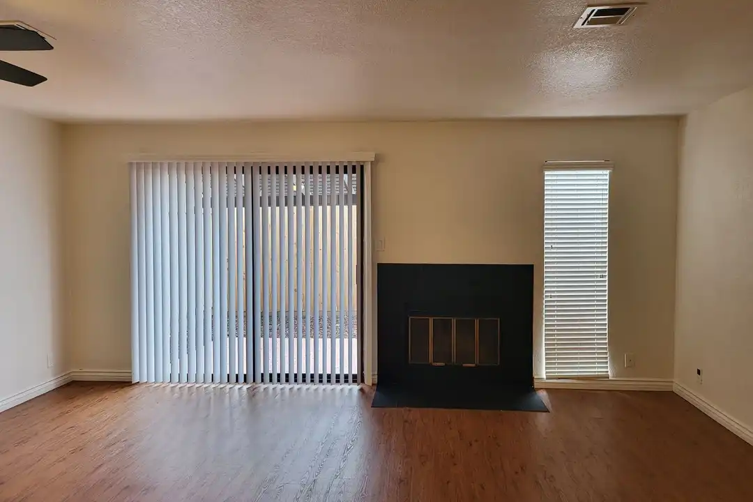 1457 N Vulcan Ave unit #2 - View 2