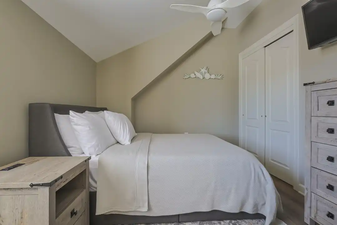 246 Mantoloking Rd unit C - More