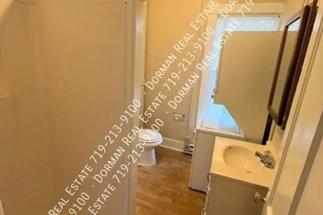 Apartment in Colorado Springs - More