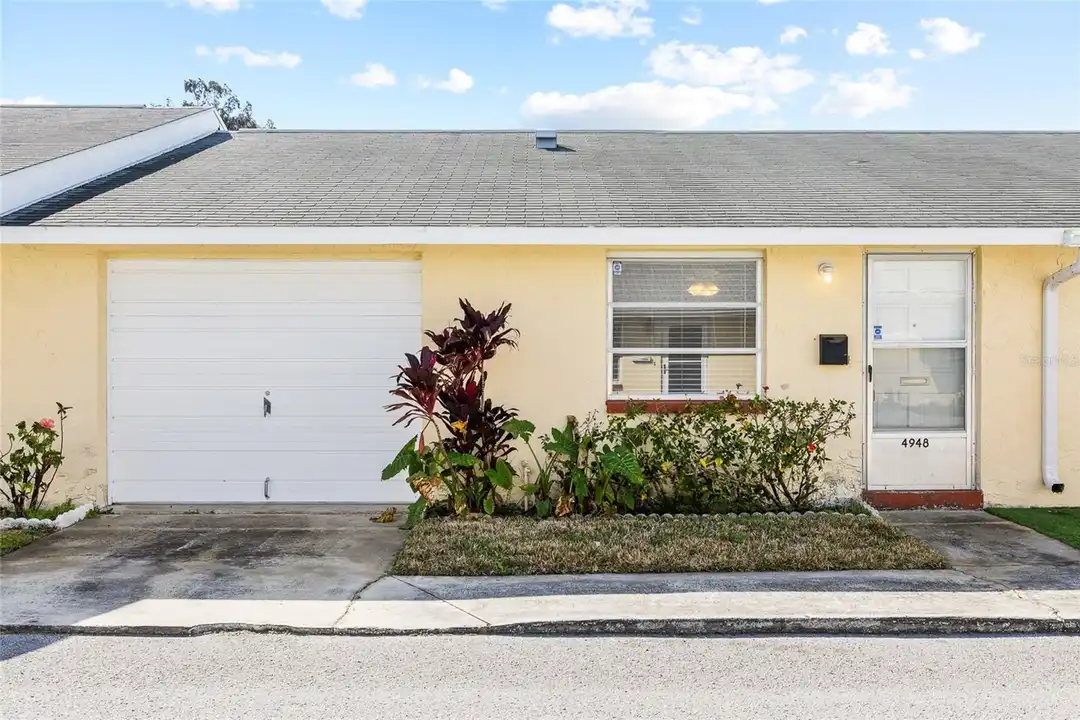 4948 Getner St – photo 1