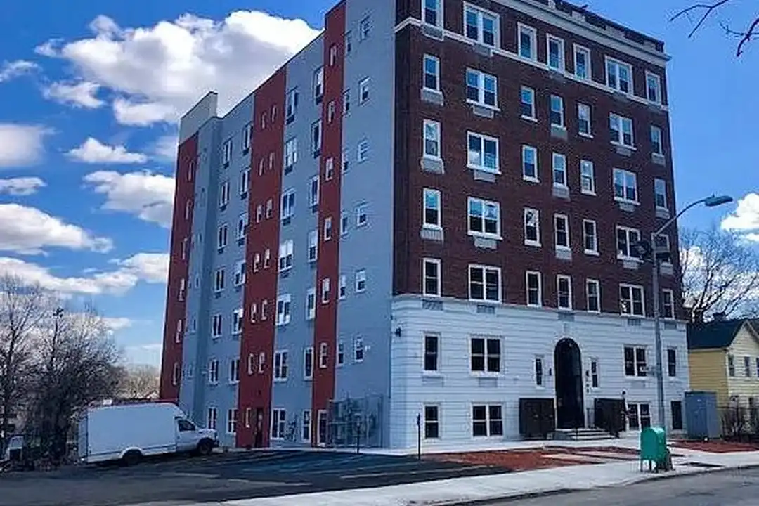 106 N Grove St unit 209 – photo 1 of 5