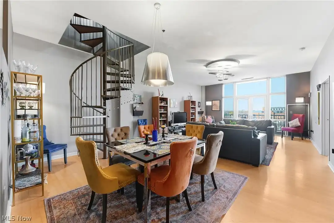 1951 W 26th St unit 514 - View 2