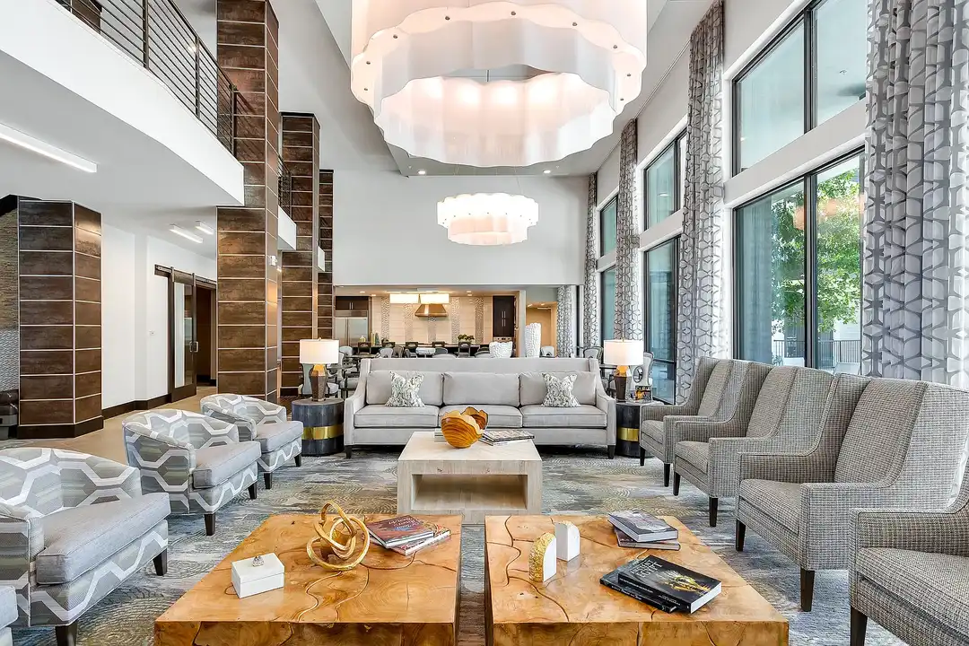 Apartment in Austin - View 5