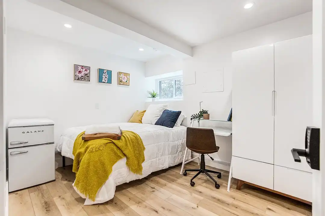 Apartment in Berkeley - View 3