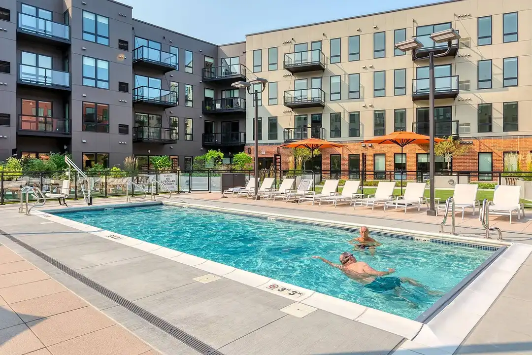 Avidor Glenview 55+ Active Adult Apartment Homes – photo 1