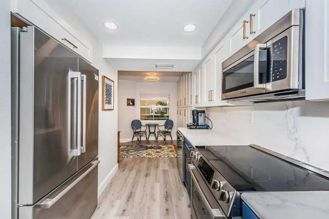 6105 Bahia Del Mar Cir #287 - View 6