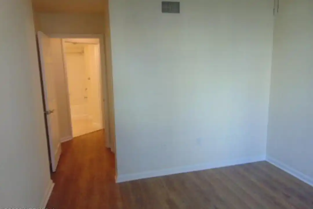 10075 Gate Pkwy N #1207 – pohled 6