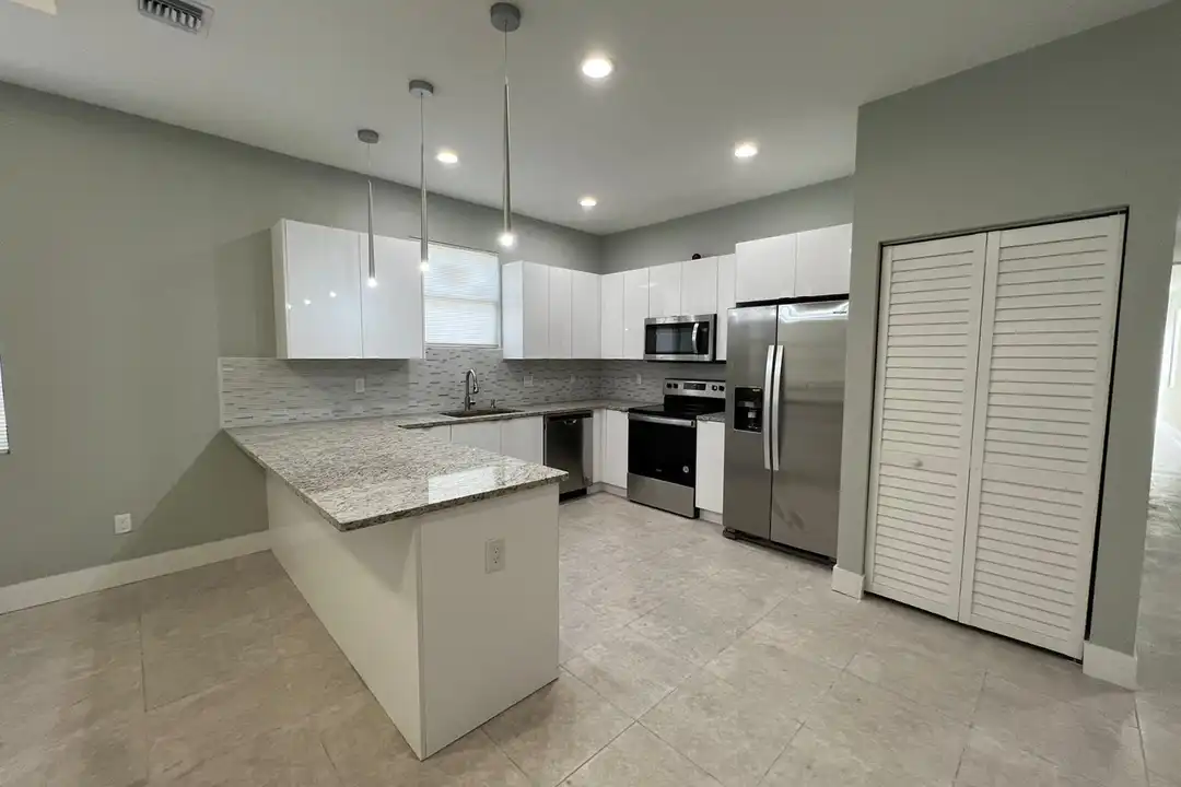 227 N E St - View 6