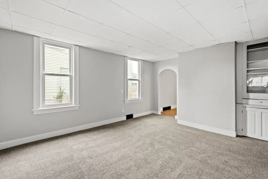 105 Broadway St - View 3