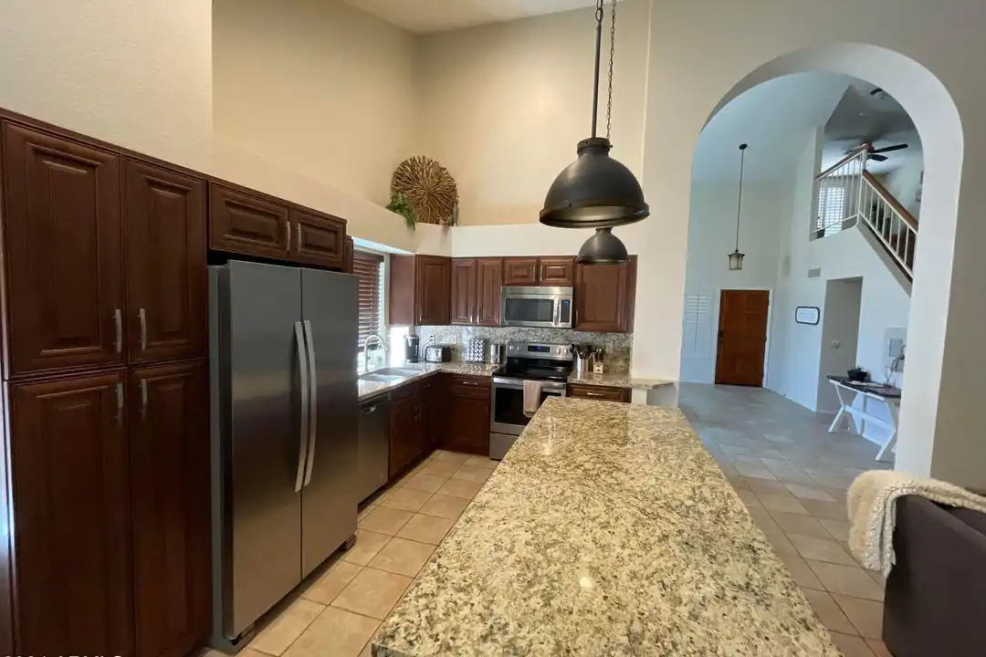 2322 E Millbrae Ct - View 5