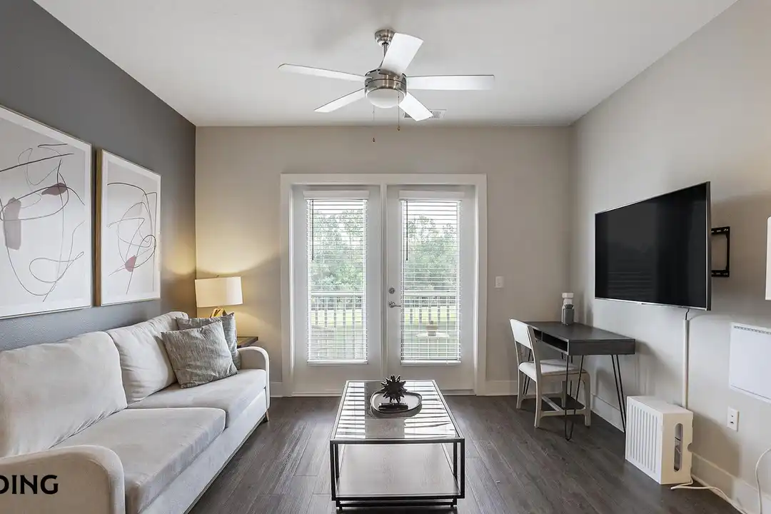 Apartment in Colorado Springs - View 4