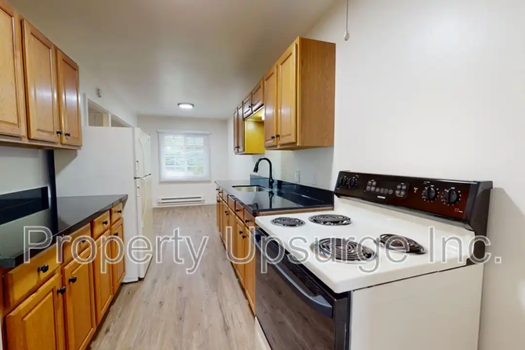 1167 Orange Ave unit 1169 - View 2