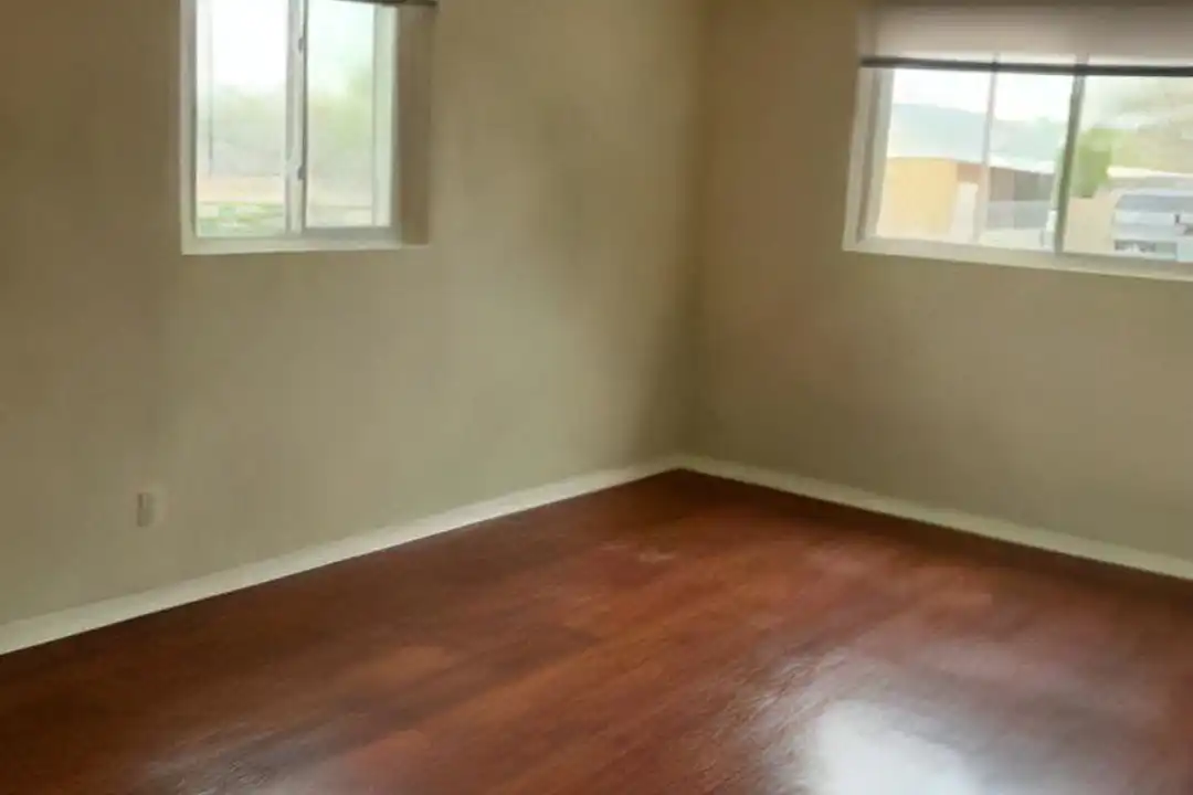 4806 Mescalero Rd NE - View 3
