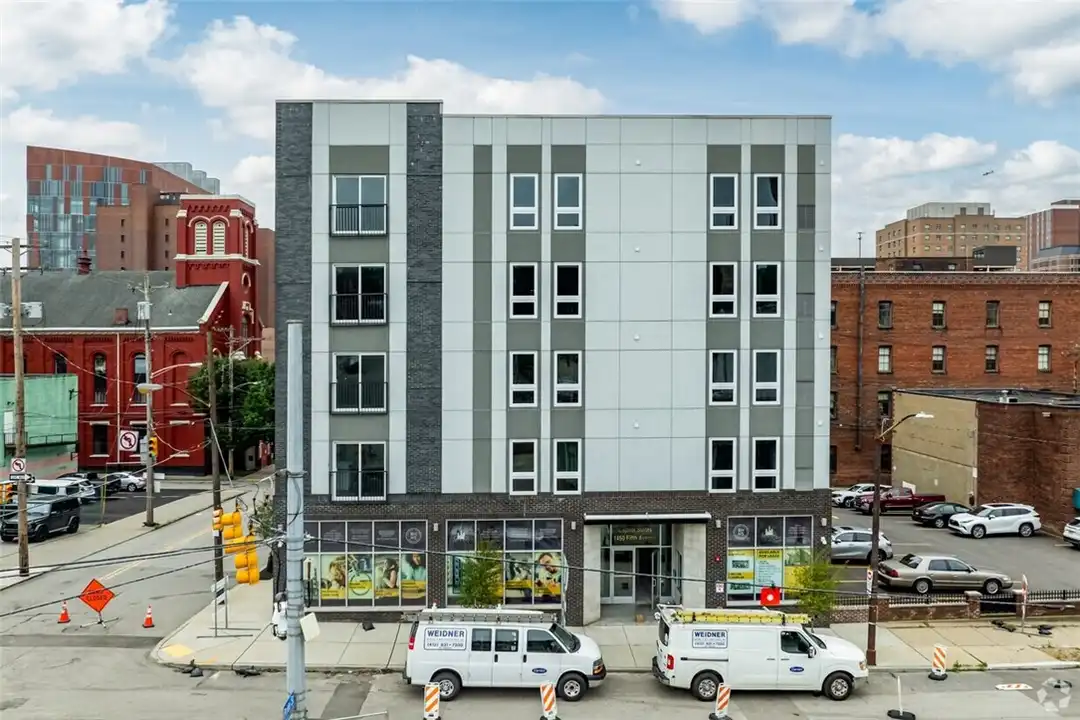 1450 Fifth Ave unit 401 – photo 1