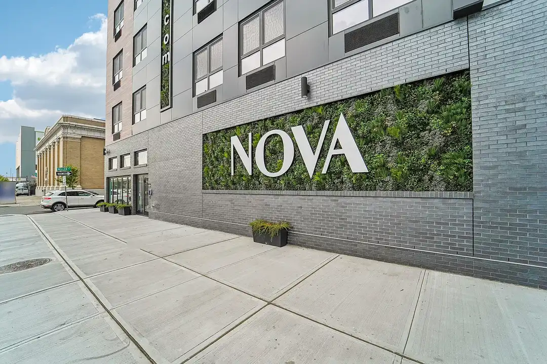 Nova by Gomes – photo 1