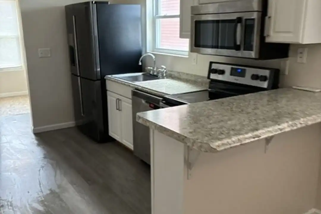 152 3rd St unit Apt 101 - View 2